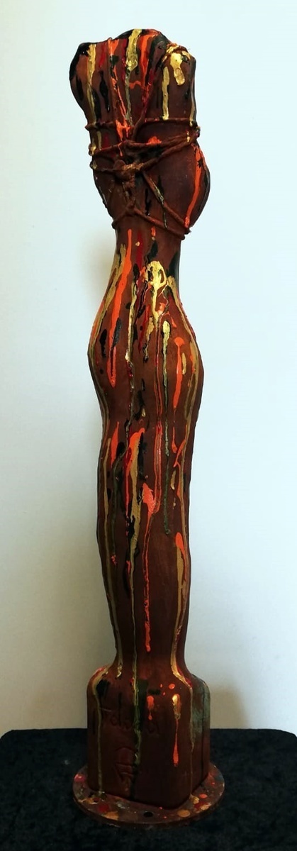 Holz Kunst kaufen – handgemacht – Skulptur/Torso "Tabea"