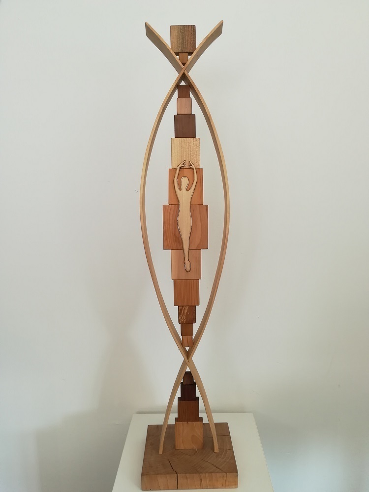 Holz Kunst kaufen – handgemacht – Die Tänzerin